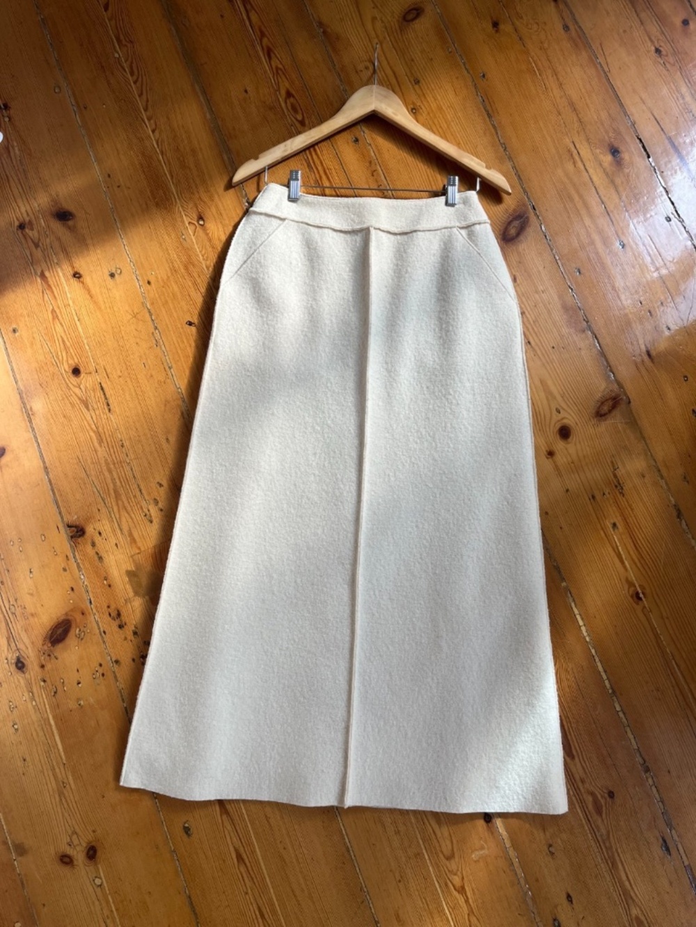 CHANEL Vintage Ivory Wool MIDI Skirt